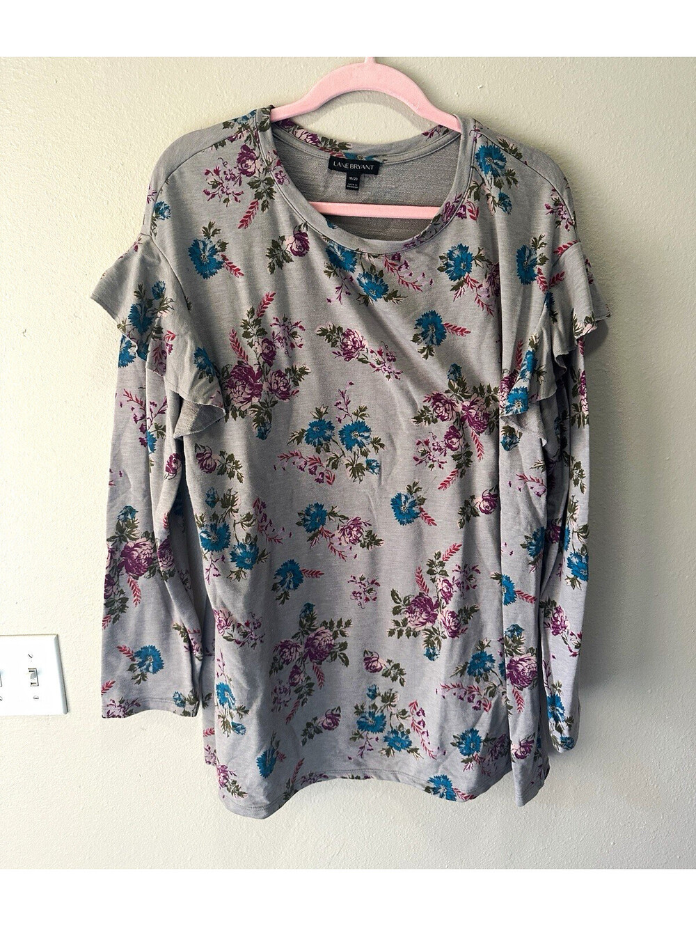 Lane Bryant Plus Size 20 Gray Floral Knit Cotton Ruffle Sleeve Crew T-Shirt